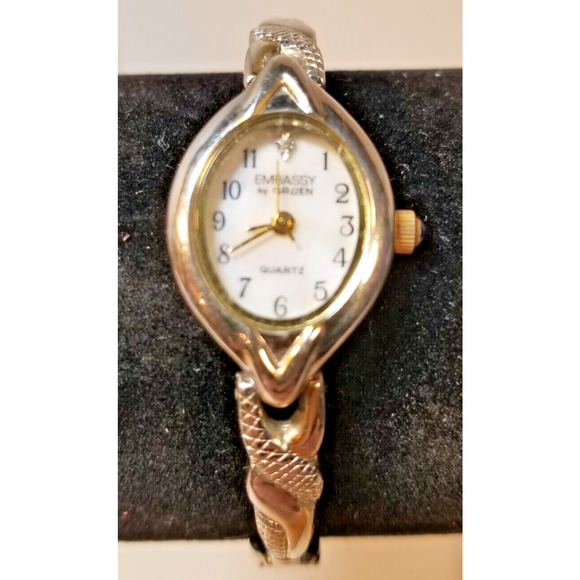 Vtg Bill Blass Embass By Gruen Women’s Watch Silver Tone Ladies Wristwatch - Picture 4 of 7